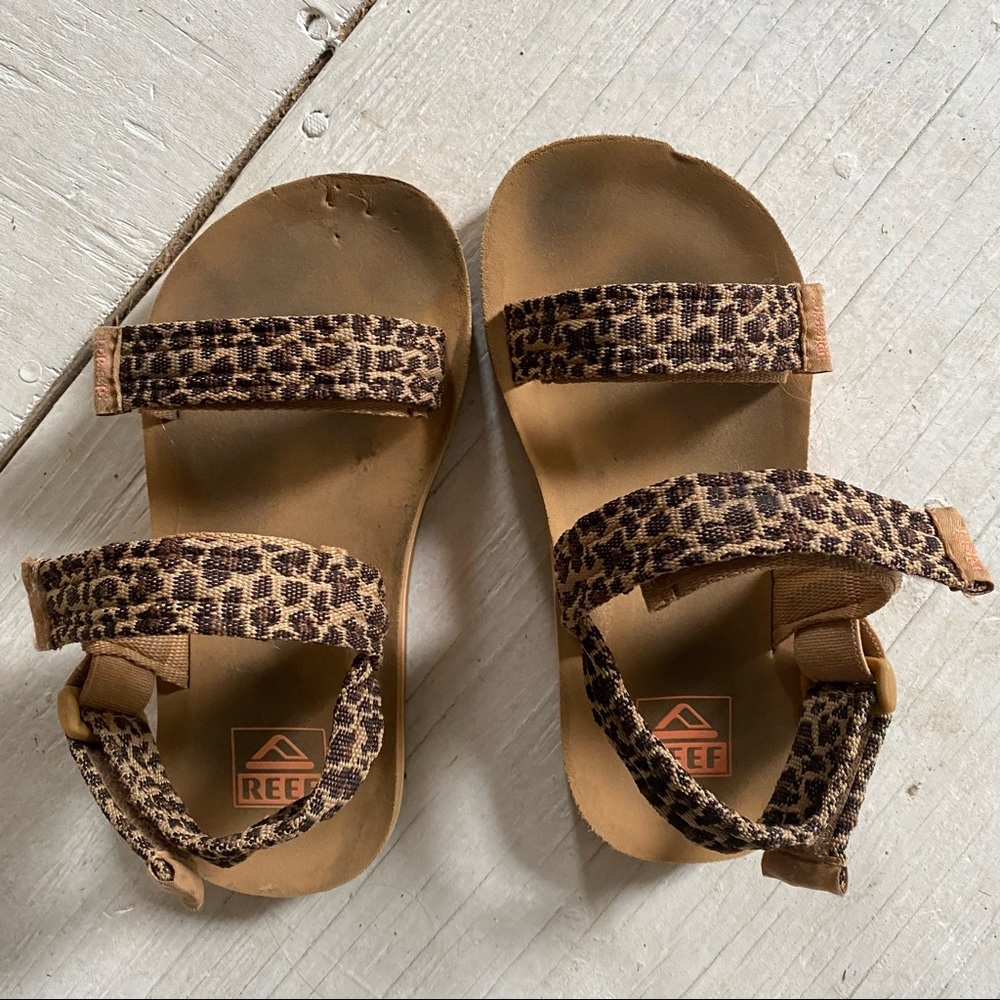 Girl’s Reef Sandals